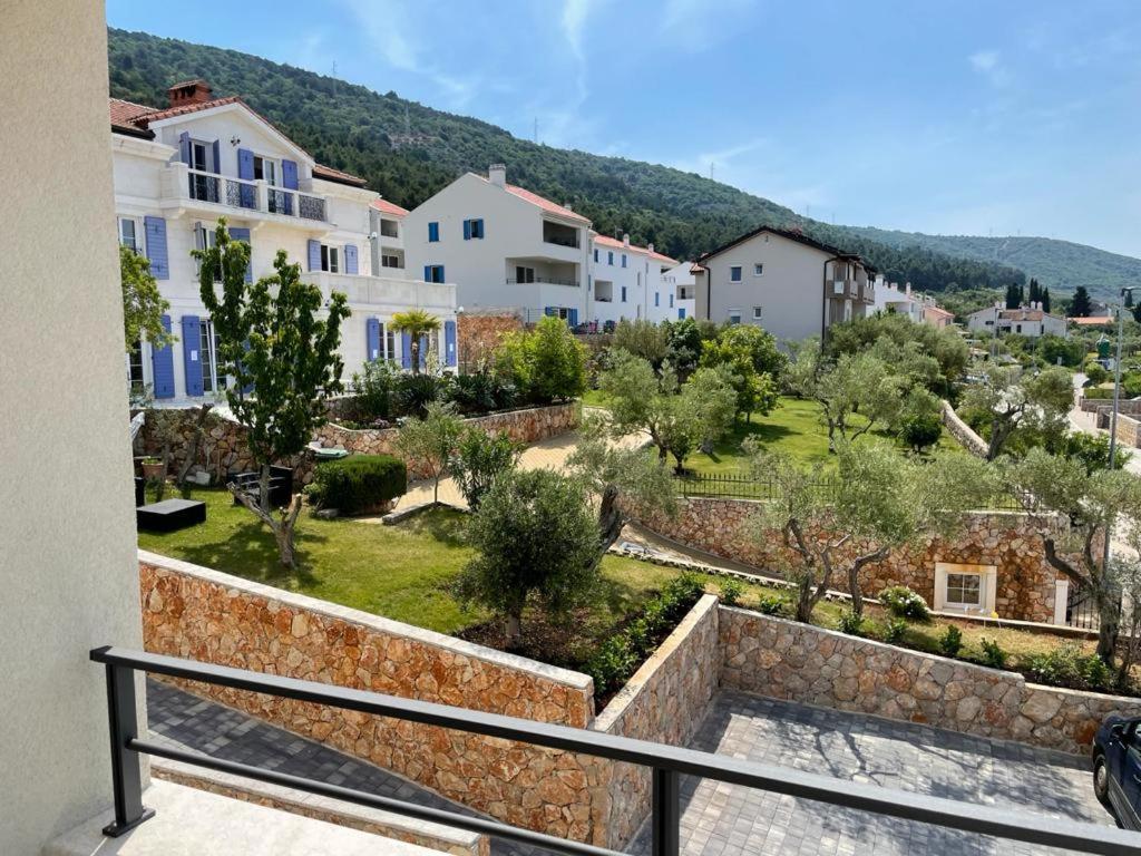 Sea&City View Luxury Apartment Cres Dış mekan fotoğraf